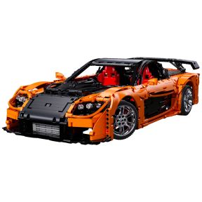 CaDA C61502W Mazda RX-7 Plastic Brick Kit