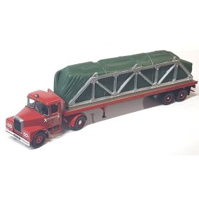 Corgi CC10704 Scammell Highwayman Flatbed Trailer & Cradled Load Westfield Transport Ltd
