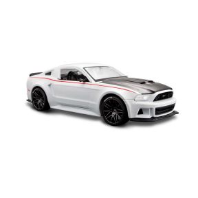 Maisto M31506 2014 Ford Mustang Street Racer White Diecast Model