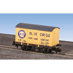 Peco NR-2003P N Gauge BR 12 Ton Van Blue Circle Cement