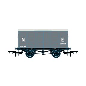 Oxford Rail OR76GEGV002B OO Gauge GER 10 Ton Covered Van Pre 1936 LNER Grey 632762