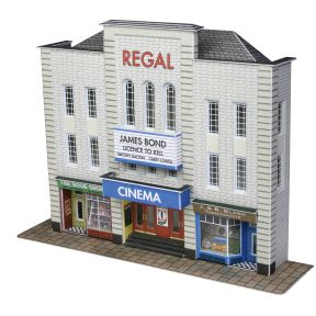 Metcalfe PN170 N Gauge Low Relief Cinema & Two Shops Card Kit