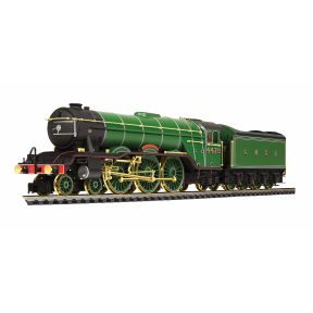 Hornby R30209A OO Gauge LNER A3 4-6-2 4472 'Flying Scotsman' LNER Green 1963 Condition Hornby Dublo Gold Plated