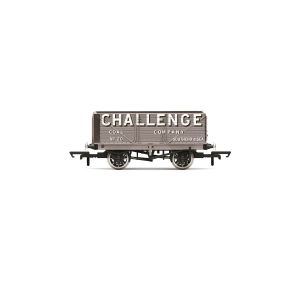 Hornby R60193 OO Gauge 7 Plank Wagon 'Challenge Coal Company'