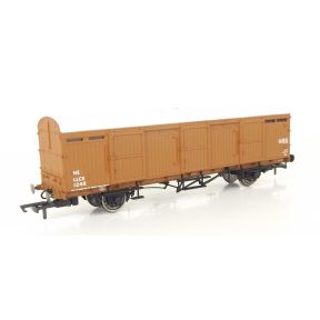 Hornby R6682-SH OO Gauge LNER Extra Long CCT Van A LNER Teak 1248