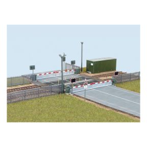 Wills SSM318 OO Gauge Modern Level Crossing