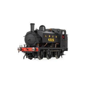 Hornby R30366 OO Gauge LNER J52 0-6-0 Tank 4425 LNER Black
