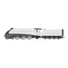 Hornby R30457 OO Gauge LNER A4 4-6-2 2510 'Quicksilver' Silver Jubilee Livery Hornby Dublo Body