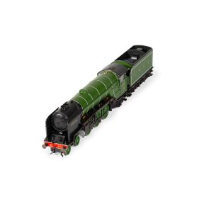 Hornby R3974 OO Gauge LNER Thompson Class A2/3 4-6-2 511 'Airborne' LNER Green