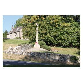 Hornby R7339 OO Gauge War Memorial