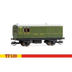 Hornby TT4054 TT Gauge 4 Wheel Coach Full Brake Coach SR Green